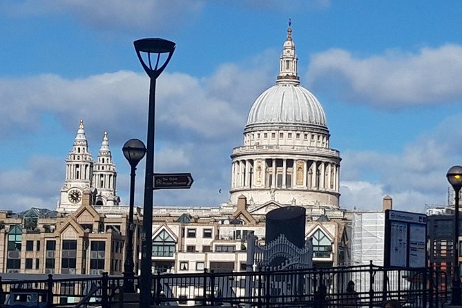 Private Arrival Transfer: Gatwick Airport to Central London - Choosing the right pickup time after landing