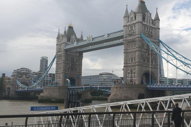 Private Arrival Transfer: Gatwick Airport to Central London - Where you can be dropped off in central London