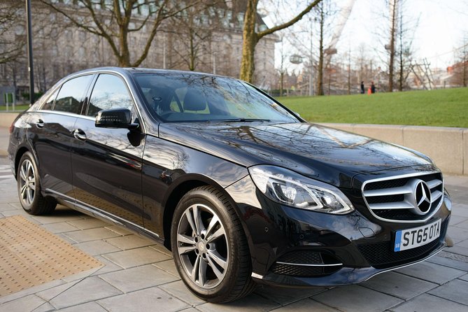 Private Arrival Transfer: Heathrow Airport to Central London - From Terminal to Hotel, With a Driver Holding Your Name