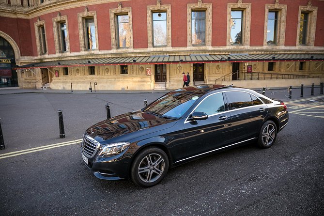 Private Arrival Transfer: Heathrow Airport to Central London - Timing: Flight Landing to Terminal Pickup, Plus Free Waiting
