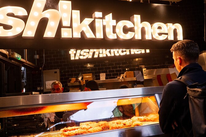 Private British Food and History Tour at London's Borough Market - Borough Market is the main event, and your guide handles the chaos