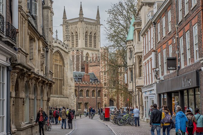 Private | Cambridge University Tour By Alumni™ & King's Chapel - A Private Cambridge Walk That Feels Like College Insider Talk