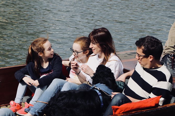 Private Chauffeur Punt Tour - Who this punt tour fits best