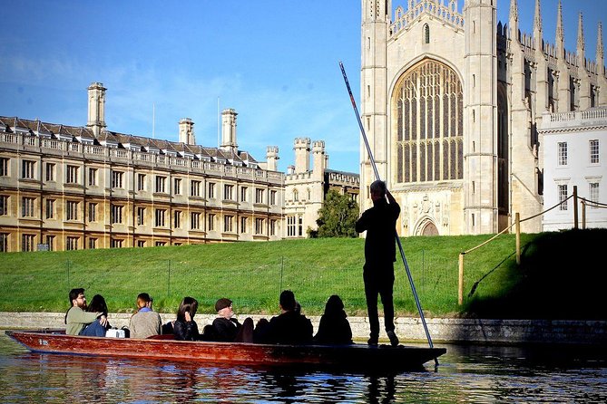 Private Chauffeur Punt Tour - What you will actually see, from St John’s to the Wren Library