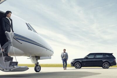 Private Chauffeured Luxury Range Rover at Your Disposal in London Full Day