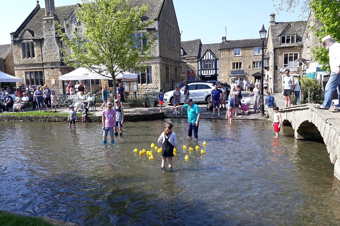 Private Cotswolds tour from Bath - Bibury and Arlington Row: short stop, big photo impact