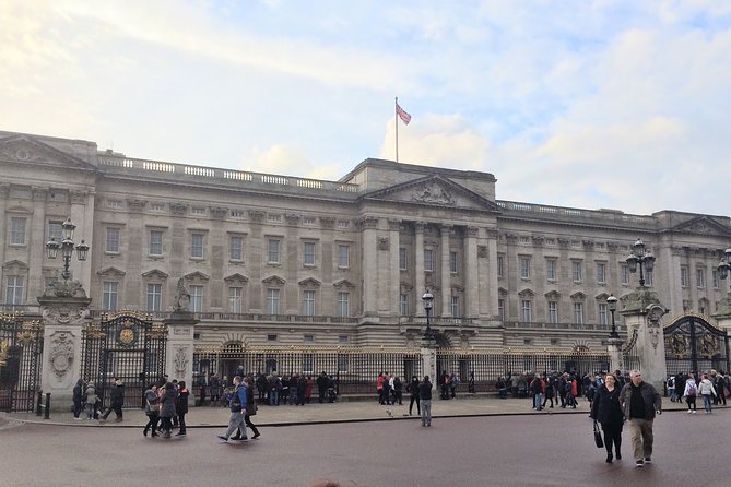 Private Custom Walking Tour: Half Day Sightseeing Tour of London - A private London walk you can shape to your interests