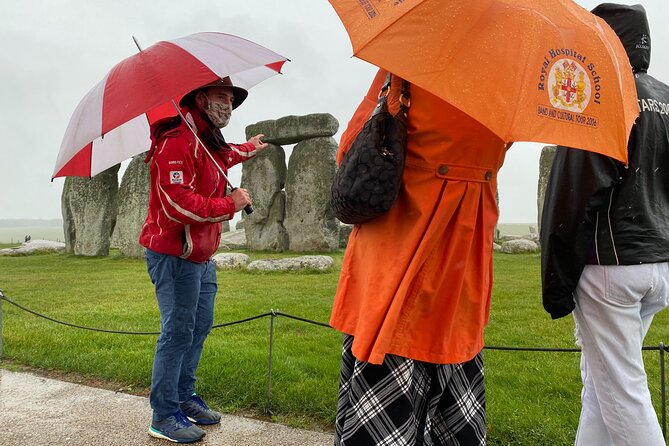 Private Day Tour to Stonehenge and Glastonbury - Timing, Food Planning, and What to Expect on the Ground