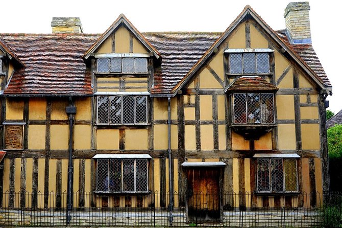 Private Day Tour to Stratford-Upon-Avon - All things Shakespeare - Price and value: why $801.03 can make sense on a day like this