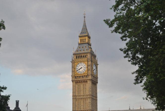 Private Driver at Your Disposal in London - Why a private driver in London can feel like a cheat code