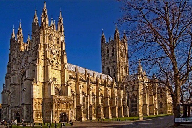 Private driver tours to Leeds Castle, Canterbury, White Cliffs - Canterbury Cathedral and the city: 90 minutes that should not be wasted