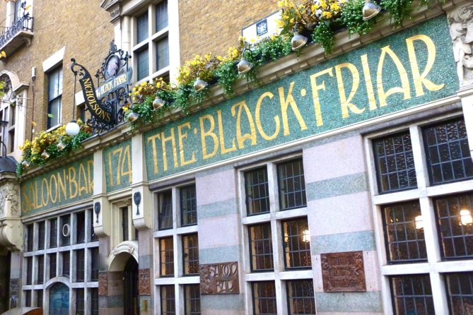 Private Group: Historical Pub Walking Tour of London - St Bride’s Church Area Stops: Wedding Cake Legends and Wordsmith Talk