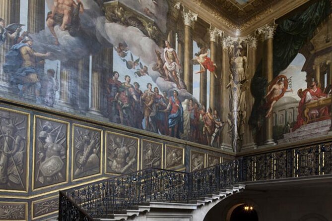 Private Guided Tour of Hampton Court Palace - The 90 to 120 Minutes Plan: Tudor Meets Baroque