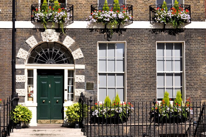 Private Guided Walking Tour of Bloomsbury, London - Stop 2: a historic shopping street and the rise of writers and publishers