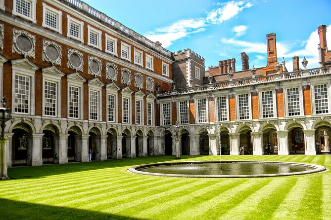 Private Half-Day Tour of Hampton Court - Private Hampton Court Touring, Minus the Transit Headaches