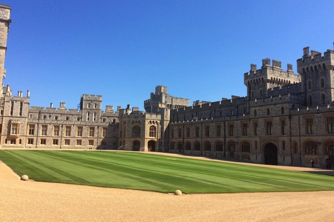 Private Half-Day Windsor Castle, Park and Old Town Tour from London - Price and value: what $434.45 per person is buying you
