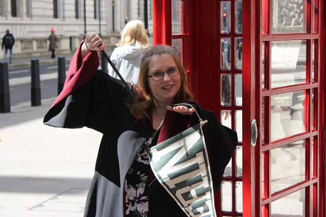 Private Harry Potter Walking Tour of London - Shakespeare’s Globe: spell themes meet stage craft