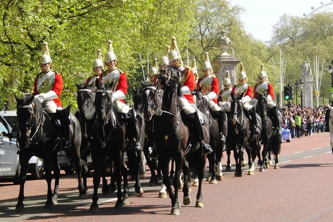 Private Layover Tour of London with Pickup from Heathrow Airport - Who should book this tour, and who might be happier staying put