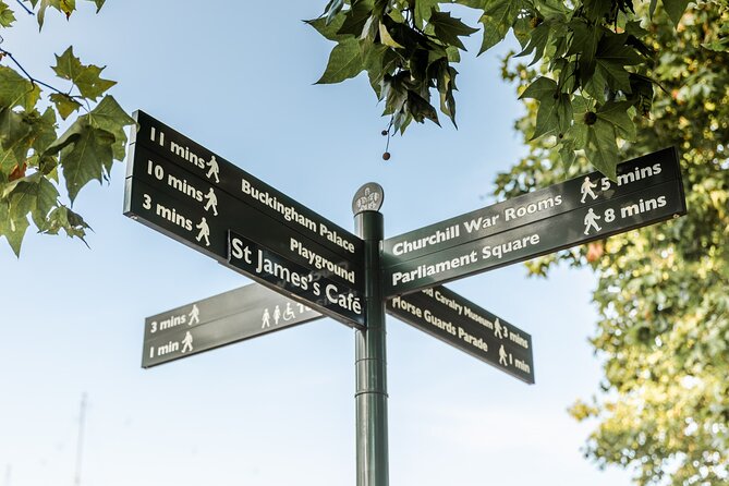 Private London Day Tour with a Local: Custom Highlights & Gems - Borough Market: Eating Your Way Through London’s Food Map