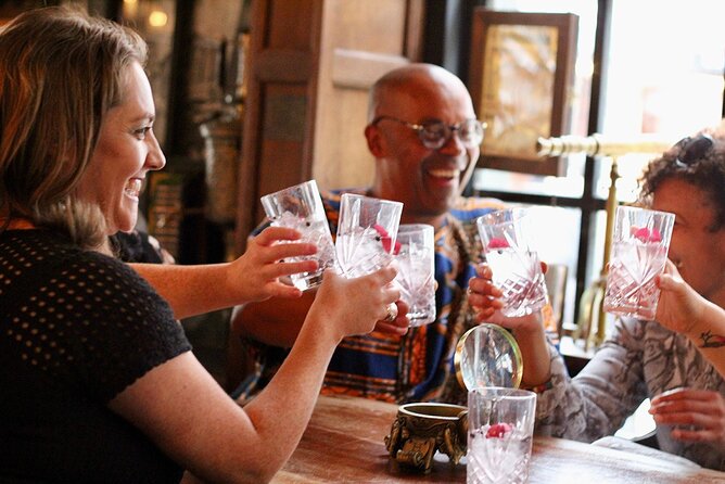 Private London Gin History Tour with Tastings - A Private Gin Story Walk Through West End London