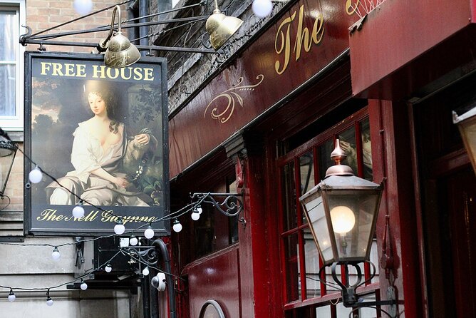 Private London Gin History Tour with Tastings - How the Tastings Fit the Walking Story