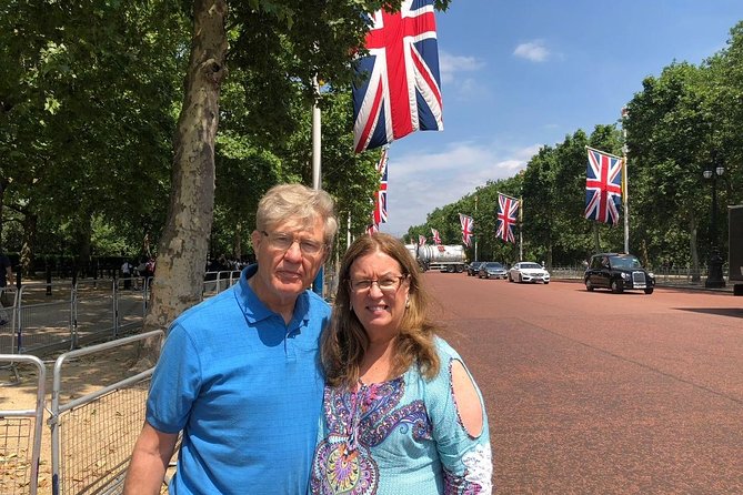 Private London Highlights Tour in a Black Cab: 2, 4, or 6 Hours - Whitehall, Number 10, and Horse Guards Parade pageantry