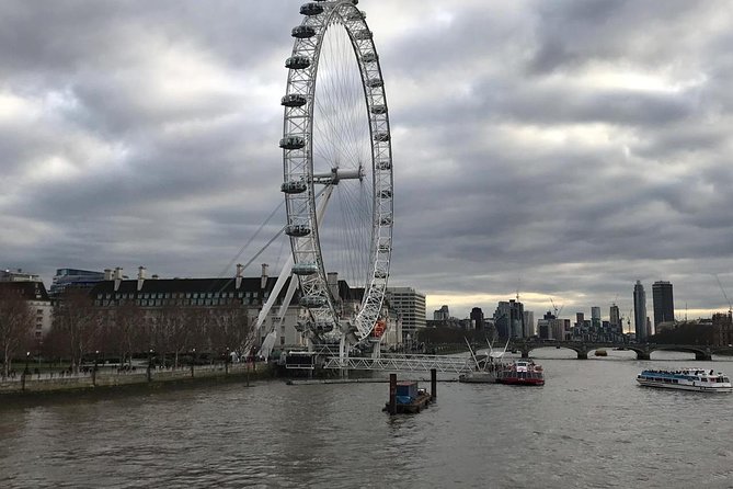 Private London Panoramic Tour by Car with Pick Up From Your Hotel - HMS Belfast: the photo payoff and a practical coffee moment
