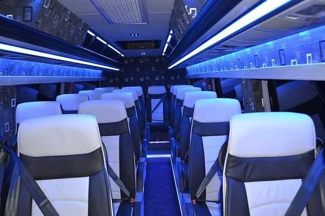 Private Minibus Arrival Transfer: Heathrow Airport to Central London - Key things to know before you book