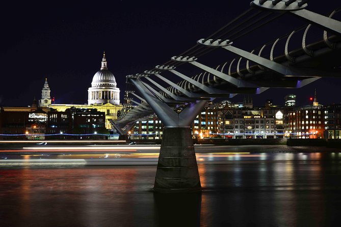 Private Night Photography Tour in London - Tower Bridge: long exposure technique with reliable wow-factor