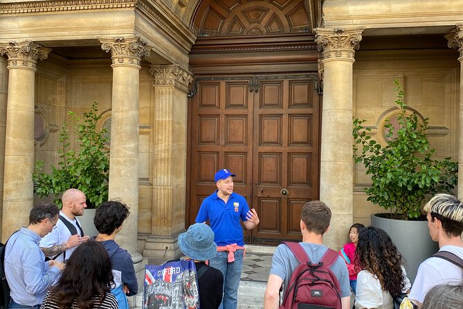 Private | Oxford University Walking Tour by Alumni™ & New College - Balliol College: an opening view of Oxford’s oldest vibe