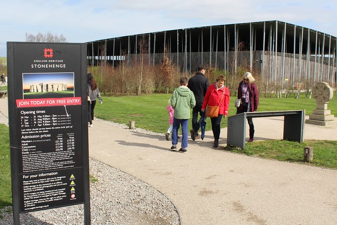 Private Pre Cruise Excursion Transfer London to Southampton Port Via Stonehenge - Who This Transfer Is Best For (and Who Might Skip It)
