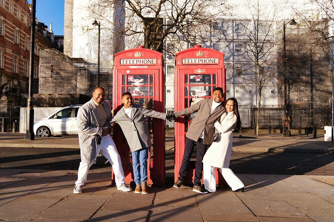 Private Professional Photoshoot Outside Tower Bridge in London - Logistics that matter: meeting point, being on time, and weather