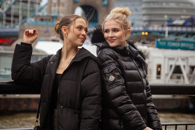 Private Professional Photoshoot Outside Tower Bridge in London - My booking verdict: should you book?