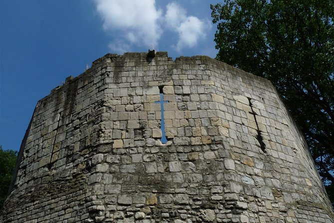 Private Roman Tour of York - Stop 3: York Minster and the Roman legacy underneath