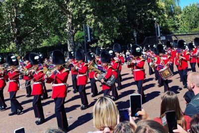 Private Royal London Taxi Tour with The Changing of the Guards