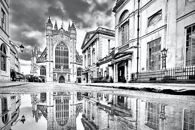 Private Smartphone photography Walking Tour Around Bath - The route is about efficiency: what a 2-hour photo loop really means