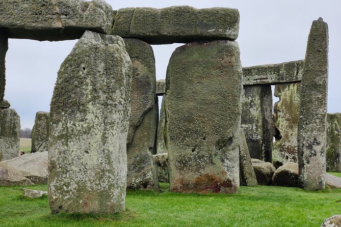 Private Stonehenge, Avebury & Mystical Car Tour + Guide - A private Stonehenge and Avebury day that is built for focus