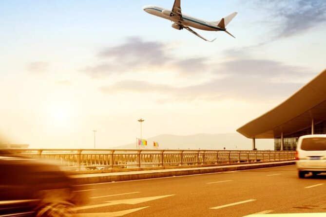 Private Taxi Transfer from & to Heathrow to London - Meet-and-Greet at Heathrow: What You’ll Notice First