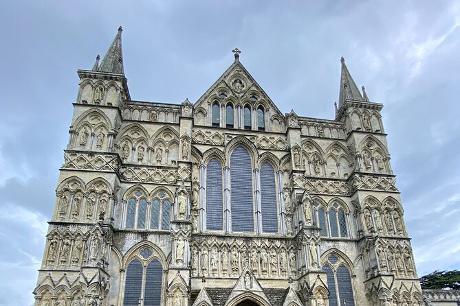 Private Tour of Stonehenge and Salisbury Cathedral - Price and value: what you pay for up front, and what you add on later
