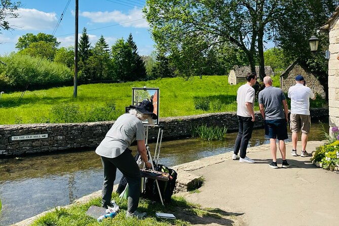 Private tour of the stunning Cotswolds with an expert local guide - Bourton-on-the-Water, the River Windrush, and tea-shop breaks