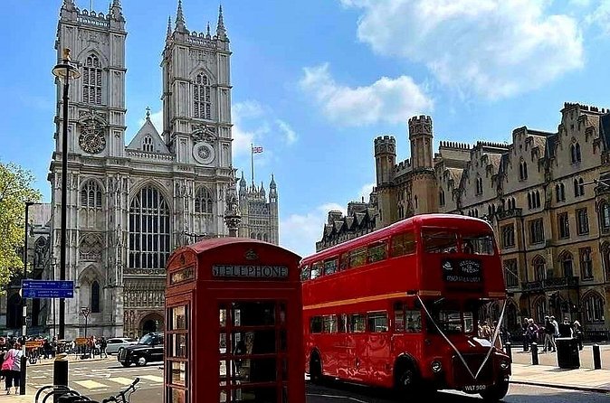 Private Tour of Westminster Abbey and Changing of the Guard - Trafalgar Square Finish: Where Your Tour Lands You Next