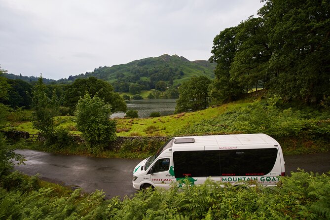 Private Tour: Six Lakes Half Day Tour in a 16 Seater Minibus - Keswick gives you real town time, about 50 minutes