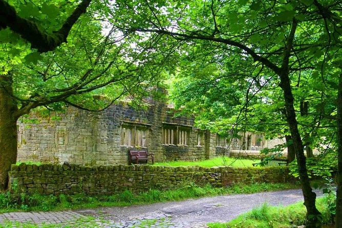 Private Tour: The Brontes: Full Day All-Inclusive Tour with an Expert Guide - Wycoller and Ferndean Manor: seeing the ruin that fuels Jane Eyre