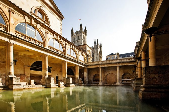 Private Tour to Bath and Stonehenge - Guides you remember, from Oz to Peter to Christian