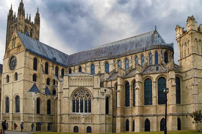 Private Tour to Canterbury, Dover Castle & Chilham - White Cliffs of Dover and the Battle of Britain Memorial
