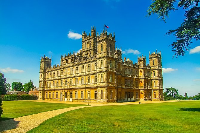 Private Tour to Stonehenge and Highclere Castle (Downton Abbey) - A real guide makes this day feel personal