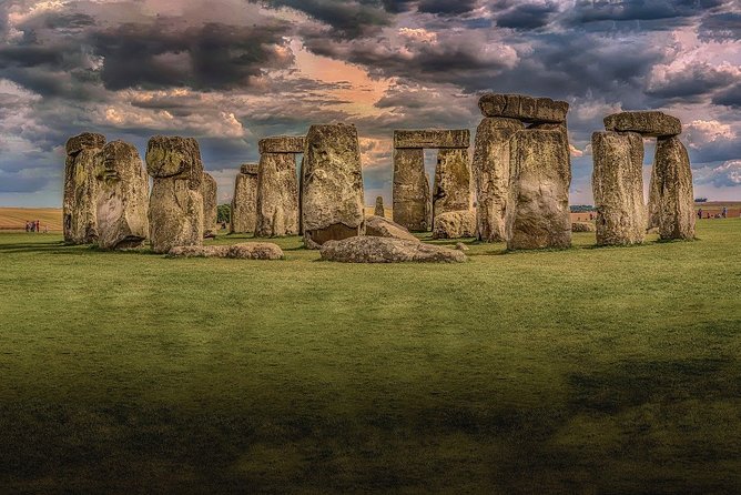 Private Tour to Stonehenge and Highclere Castle (Downton Abbey) - Should you book this tour?