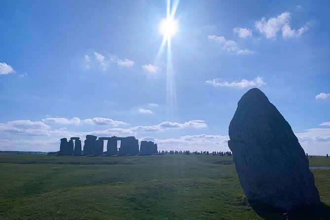 Private Tour to Stonehenge and Windsor Castle - Getting there from London: hotel pickup, a private vehicle, and saving your energy