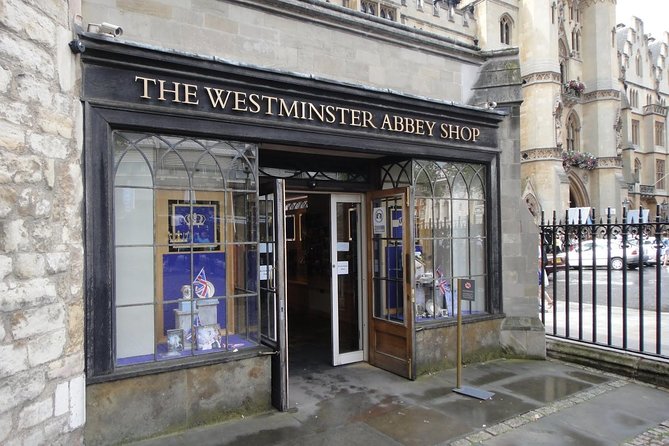 Private Tour to Westminster Abbey with optional Houses of Parliament in London - Why the private guide time matters so much
