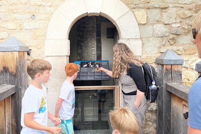 Private Tour: Tower of London with Private Guide - Tower Bridge exterior views: a quick add-on next door
